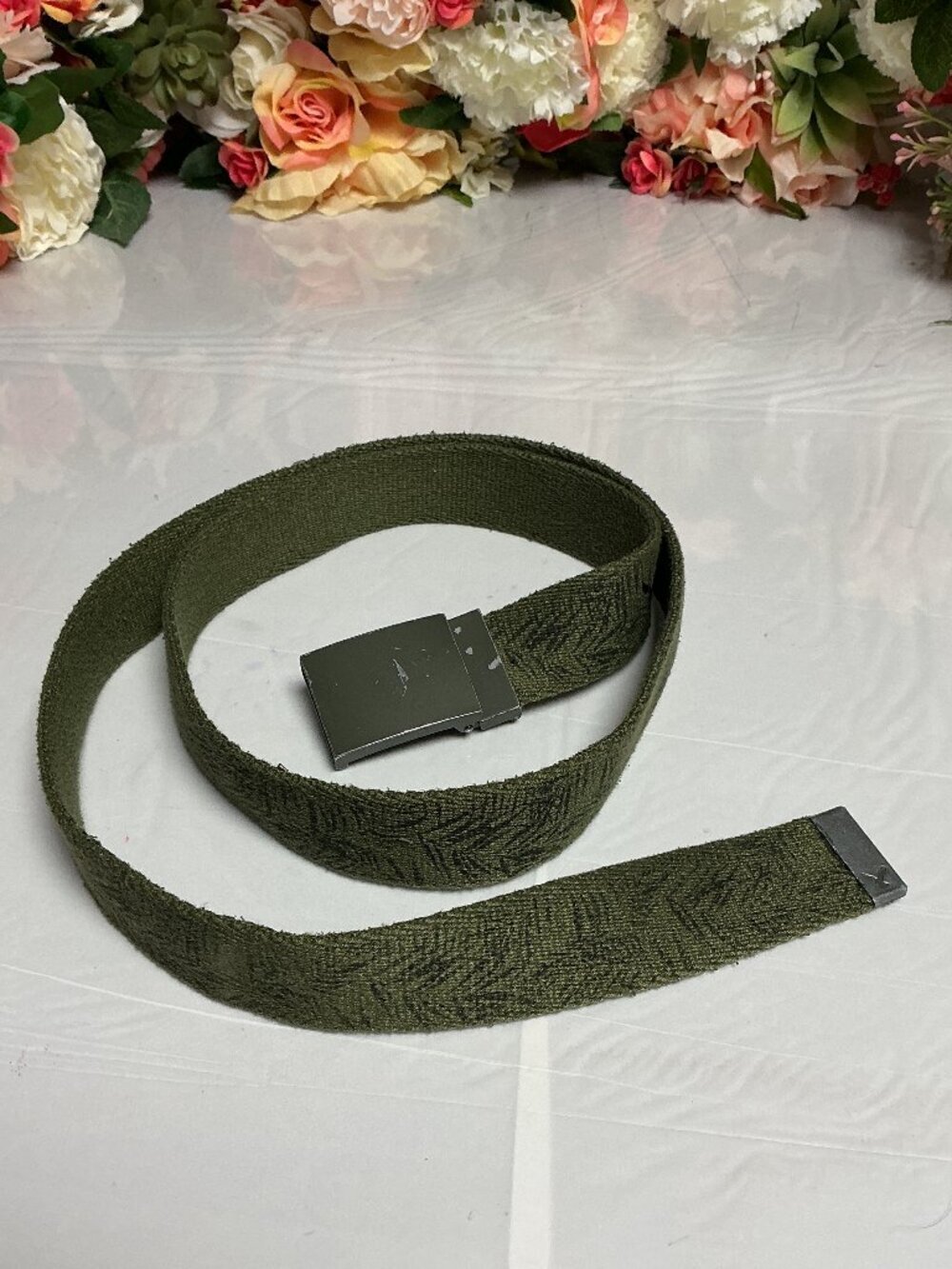 American Eagle Reversible Olive Green Webbed Belt Metal Buckle 51”